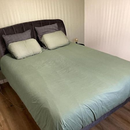 Jolie Maison Avec Courette Bourges Exteriör bild