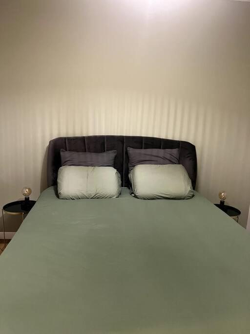 Jolie Maison Avec Courette Bourges Exteriör bild